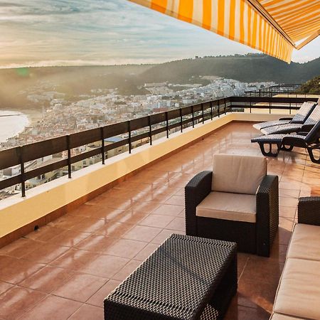 Apartment With A Stunning View Over Sesimbra Exterior photo